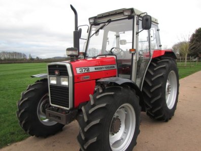 Massey Ferguson 372
