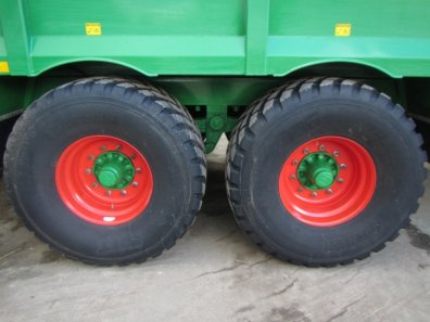 Broughan 18 ton silage trailer