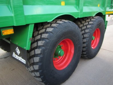 Broughan 18 ton silage trailer