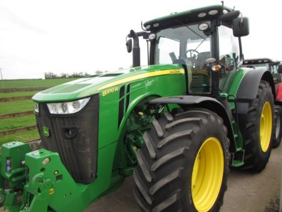 John Deere 8370R