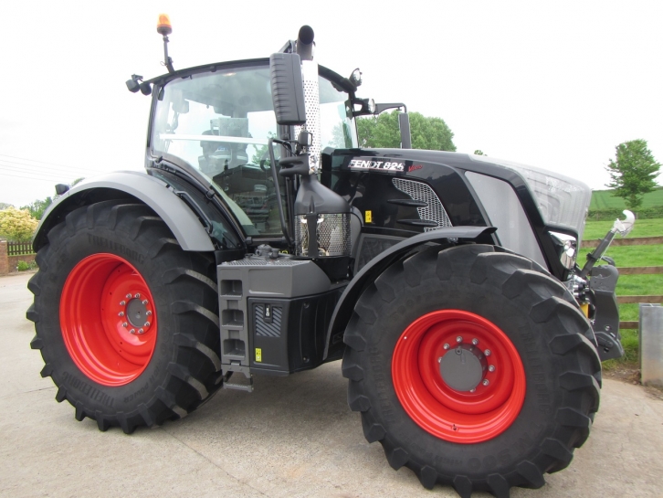 Fendt 828 Profi-Plus