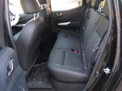 Nissan Navara NP 300 double cab pickup