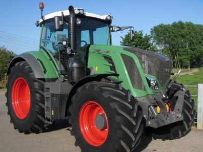 Fendt 828 Profi-Plus
