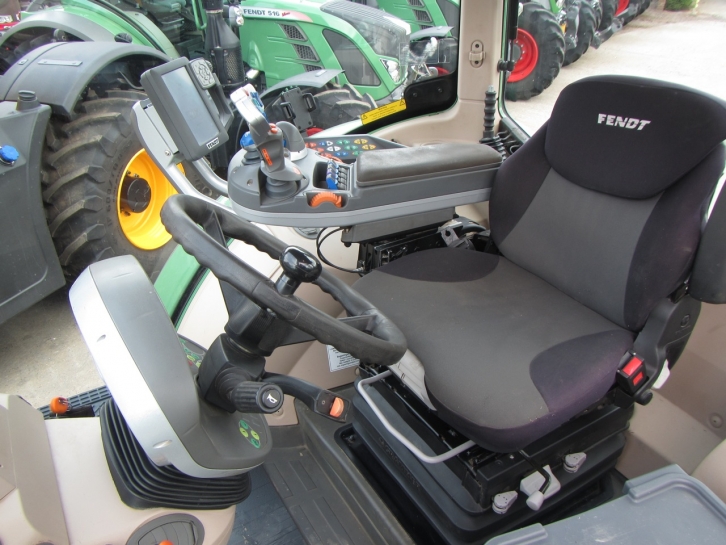 Fendt 718 Profi