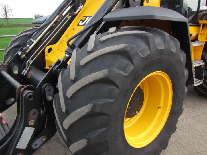 JCB 418S