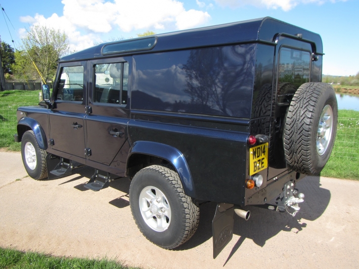 Land Rover 110 Utility Station Wagon 2.2 TDCi