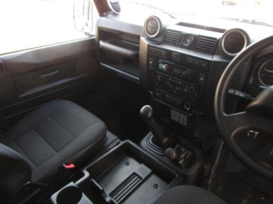 Land Rover 110 Utility Station Wagon 2.2 TDCi