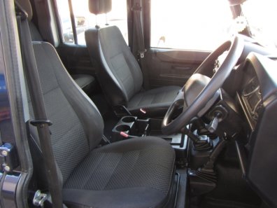 Land Rover 110 Utility Station Wagon 2.2 TDCi