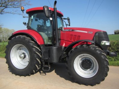 Case Puma 215