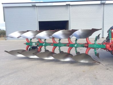 Kverneland ES 85 200 5 furrow plough