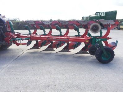 Kverneland ES 85 200 5 furrow plough