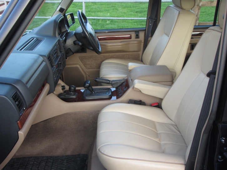 Land Rover Vogue SE 25th anniversary model