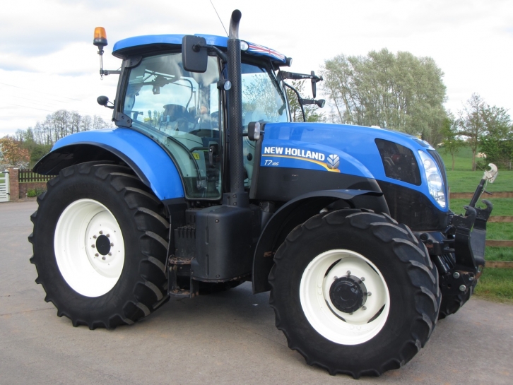 New Holland T7.185