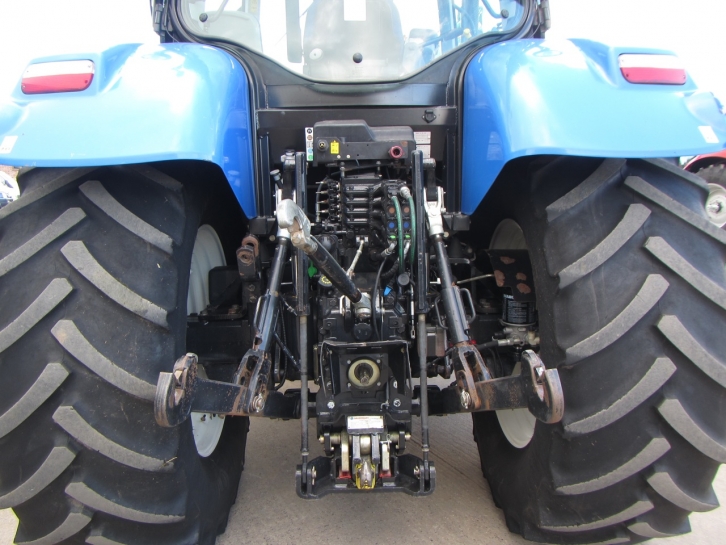 New Holland T7.185