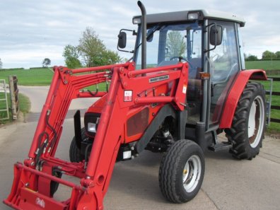 Massey Ferguson 4215