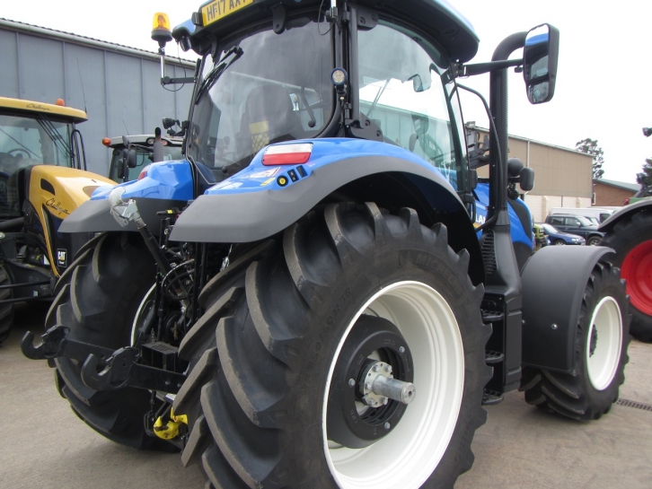 New Holland T6.180