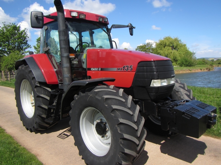 Case MX135