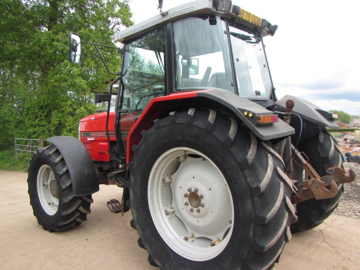 Massey Ferguson 6180
