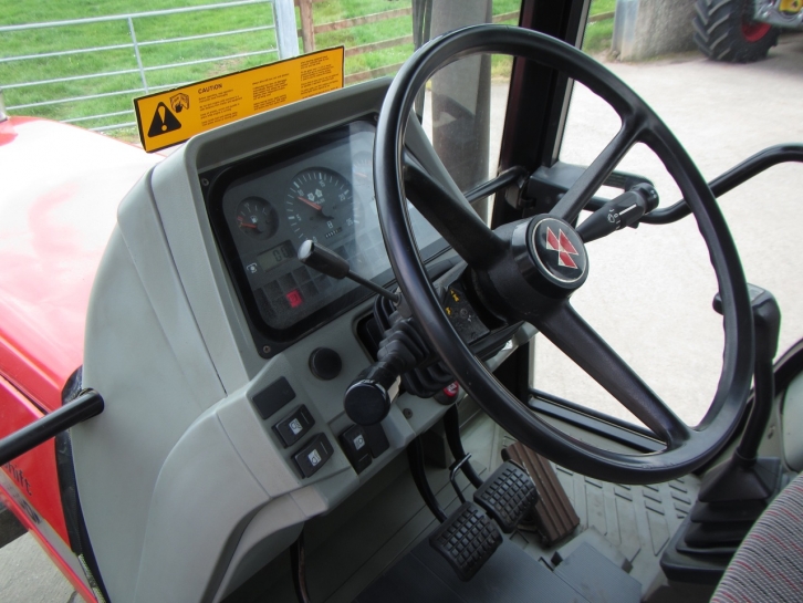 Massey Ferguson 6180
