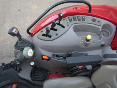 Case Farmall 115C