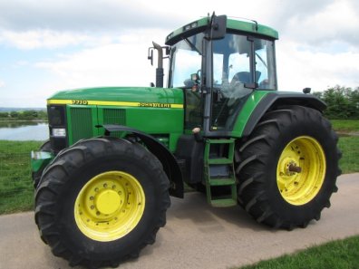 John Deere 7710
