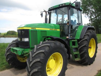 John Deere 7710
