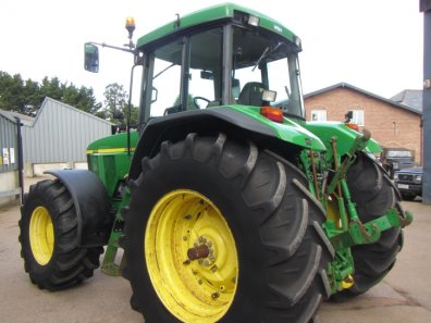 John Deere 7710