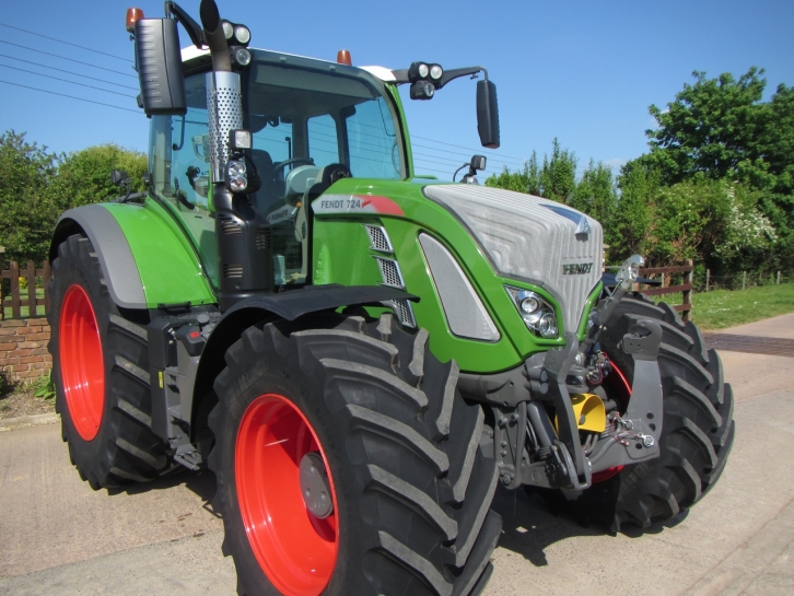 Fendt 724 Profi-Plus