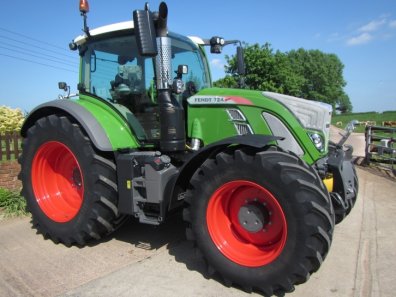 Fendt 724 Profi-Plus