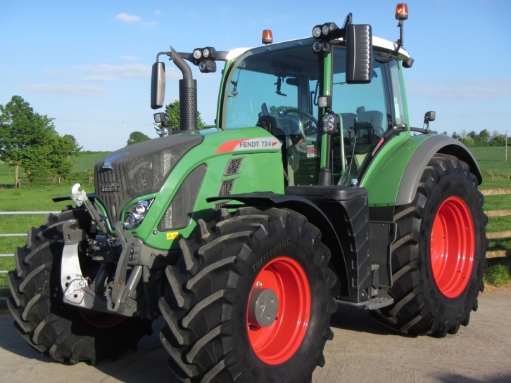 Fendt 724 Profi-Plus