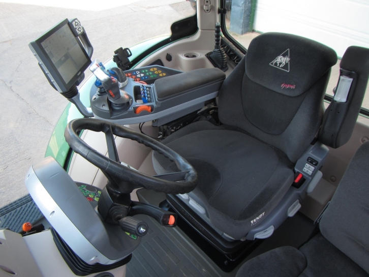 Fendt 724 Profi-Plus