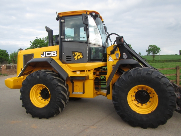 JCB 434S