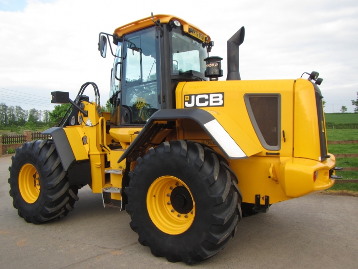 JCB 434S