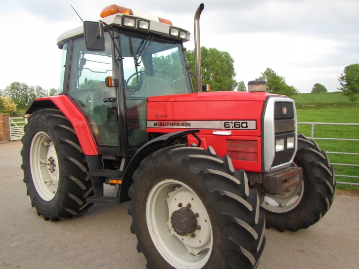 Massey Ferguson 6160