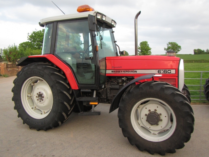 Massey Ferguson 6160