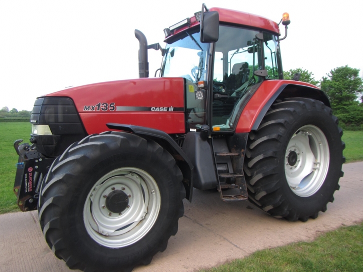 Case MX135