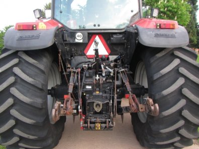 Case MX135