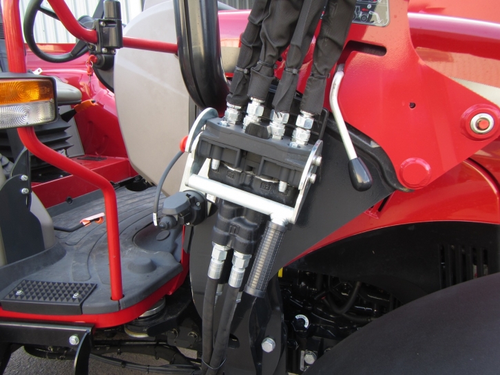 Case Farmall 115C