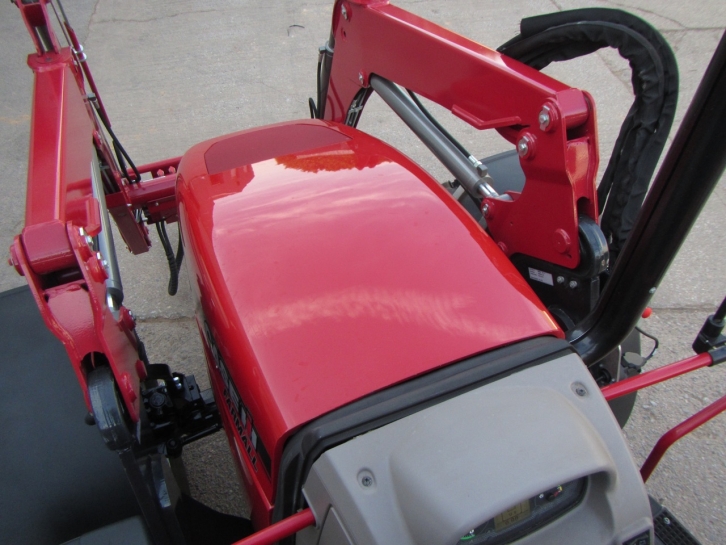Case Farmall 115C
