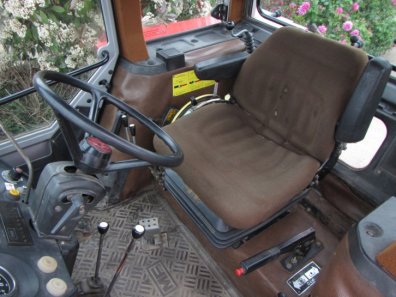 Massey Ferguson 699