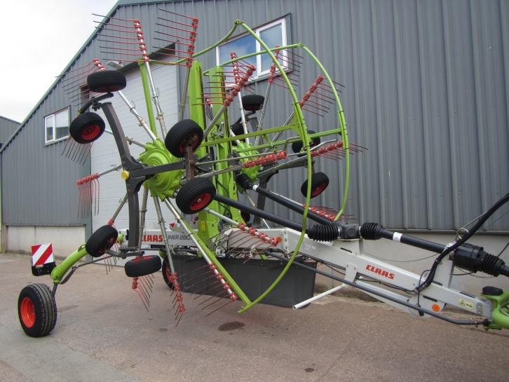 Claas Liner 2800