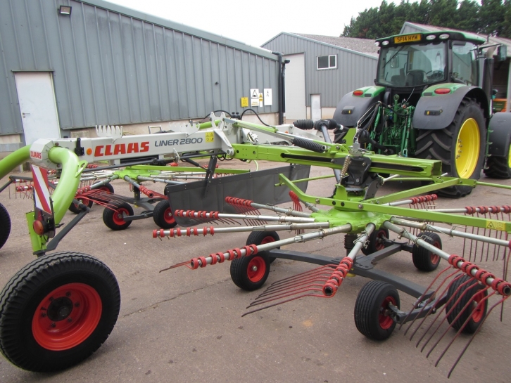 Claas Liner 2800