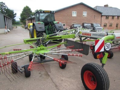 Claas Liner 2800