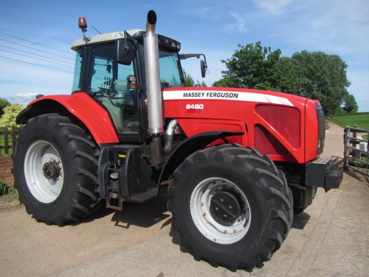 Massey Ferguson 8480
