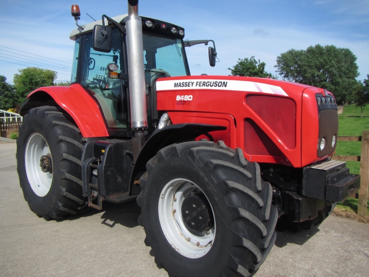 Massey Ferguson 8480