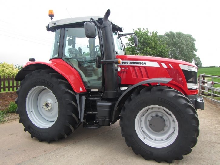 Massey Ferguson 6716S Efficent