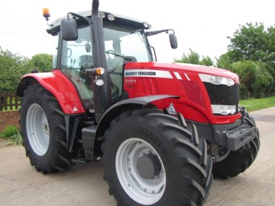 Massey Ferguson 6716S Efficent