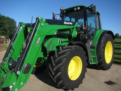 John Deere 6115M