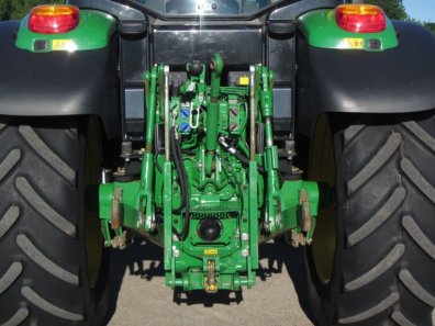 John Deere 6115M