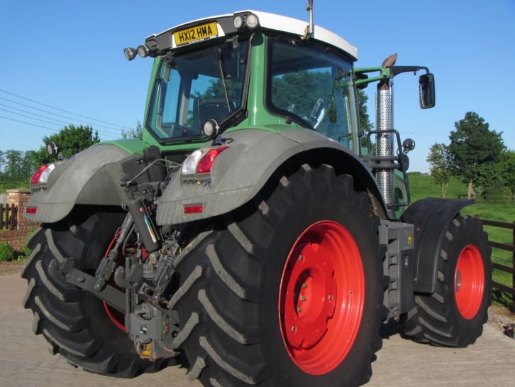 Fendt 828 Profi-Plus